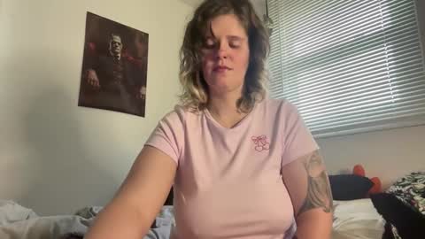 Snapshot of wldntulik2no chatting on February 2025 04:22:02 PM Moth online show from February 2025 04:22:02 PM