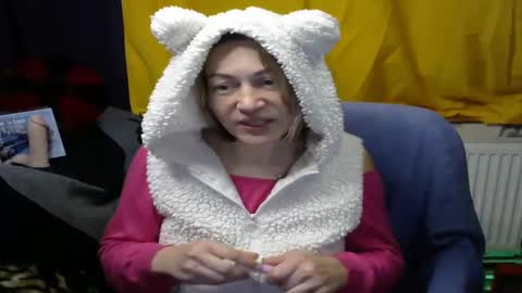 wleslymosw online show from December 2024 08:43:02 PM