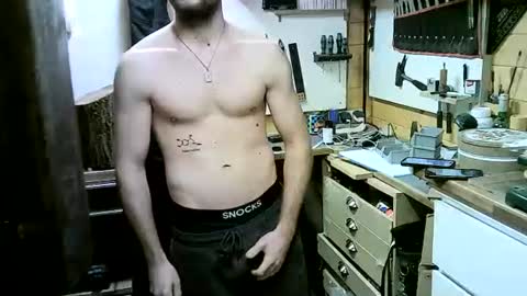 Snapshot of wolf021221 chatting on November 2025 04:56:01 PM wolf021221 online show from November 2025 04:56:01 PM