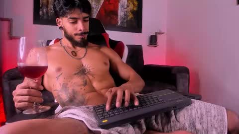 wolferatus online show from November 2025 10:31:02 PM