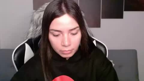 Alex online show from February 2025 04:18:02 AM