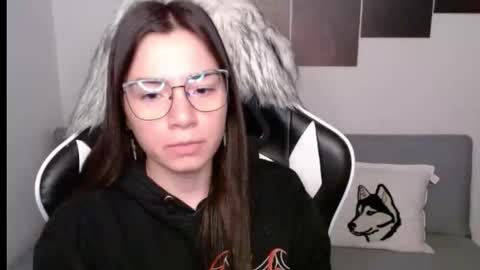 Alex online show from September 2025 02:02:01 AM