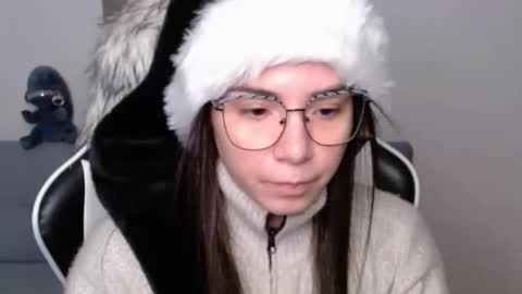 Alex online show from December 2025 02:05:01 AM