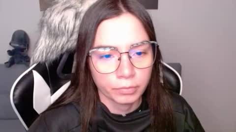 Alex online show from January 2026 02:04:02 AM