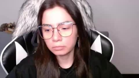 Alex online show from March 2026 01:36:02 AM