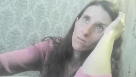 Snapshot of wolfxsnow chatting on January 2025 07:56:02 PM wolfxsnow online show from January 2025 07:56:02 PM