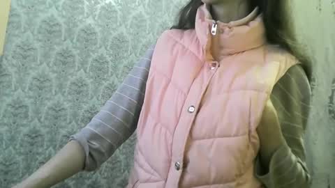 Snapshot of wolfxsnow chatting on February 2025 08:27:02 AM wolfxsnow online show from February 2025 08:27:02 AM