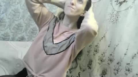 Snapshot of wolfxsnow chatting on February 2025 08:09:01 PM wolfxsnow online show from February 2025 08:09:01 PM