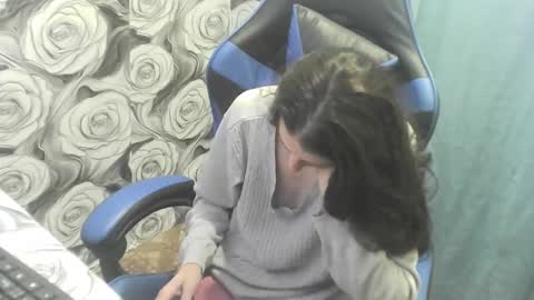 Snapshot of wolfxsnow chatting on December 2025 10:30:02 PM wolfxsnow online show from December 2025 10:30:02 PM