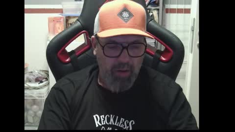 Snapshot of womenizzeer chatting on January 2026 11:51:02 PM Adam online show from January 2026 11:51:02 PM