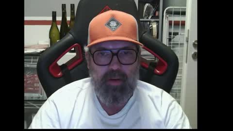 Snapshot of womenizzeer chatting on February 2026 10:30:02 PM Adam online show from February 2026 10:30:02 PM