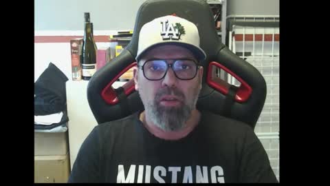 Snapshot of womenizzeer chatting on March 2026 04:11:02 PM Adam online show from March 2026 04:11:02 PM