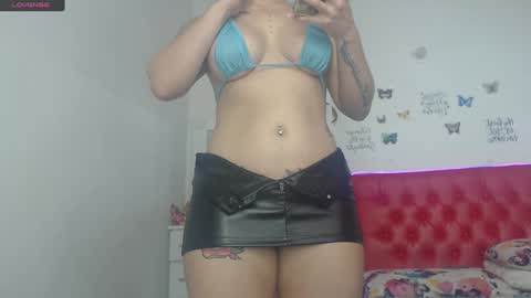 Sofia And Thomas online show from February 2025 08:23:02 PM