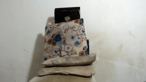 SHENIEL RODRIGUEZ online show from January 2025 09:30:02 AM