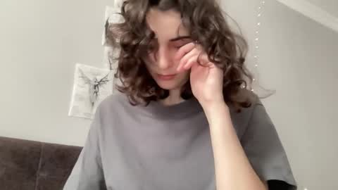 Stia online show from September 2025 07:08:02 AM