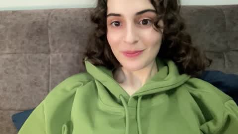 Stia online show from September 2025 06:24:02 AM