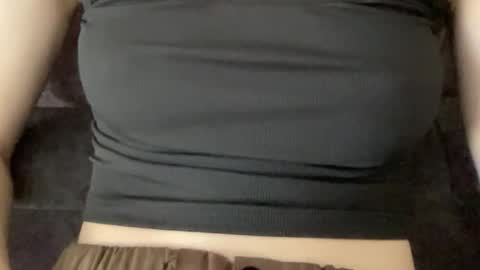 Stia online show from September 2025 04:59:02 AM