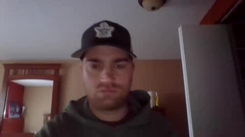 woodeee77 online show from December 2024 06:56:02 PM