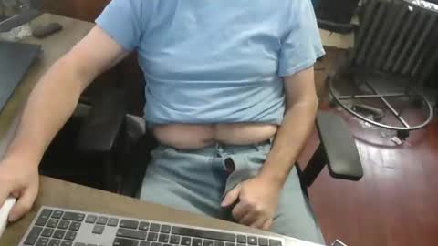 woodworker6473 online show from March 2026 04:25:01 PM