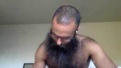 woof_wolf37 online show from February 2026 03:26:02 PM