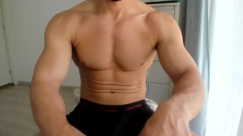 Snapshot of woolfiie chatting on May 2026 09:06:02 AM Wolfie online show from May 2026 09:06:02 AM