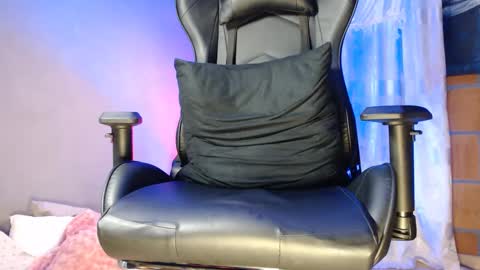 Woondeer online show from December 2024 01:36:01 AM