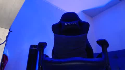 Woondeer online show from December 2025 07:53:02 PM