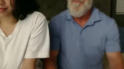 Snapshot of worldhunter69 chatting on February 2026 05:33:02 AM Silver Fox online show from February 2026 05:33:02 AM