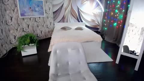 Snapshot of wow_co chatting on January 2025 04:19:01 PM wow_co online show from January 2025 04:19:01 PM