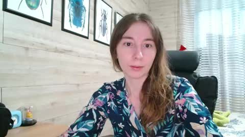 Anna  online show from May 2026 02:11:01 PM