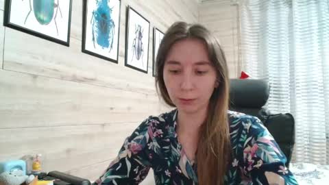 Anna  online show from May 2026 04:01:01 PM