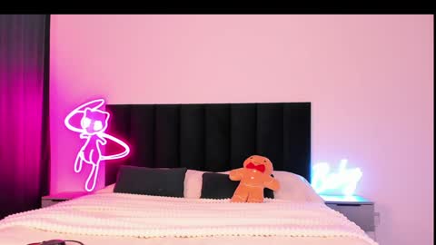 Emi online show from January 2025 04:07:02 AM