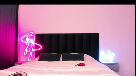 Emi online show from February 2025 08:06:01 AM