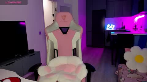 Emi online show from January 2026 05:04:02 PM