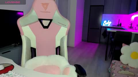 Emi online show from January 2026 05:07:01 PM