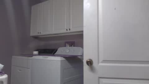 BONER DONOR online show from September 2025 06:19:02 PM