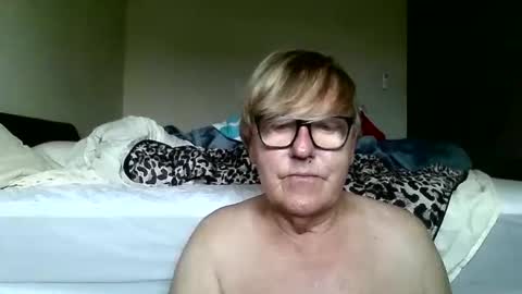 Snapshot of wwwwio chatting on March 2026 12:06:02 AM wwwwio online show from March 2026 12:06:02 AM