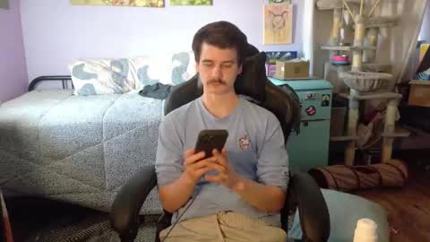 Wyatt online show from November 2025 07:12:01 PM