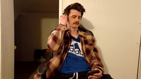 Wyatt online show from April 2026 05:46:01 AM