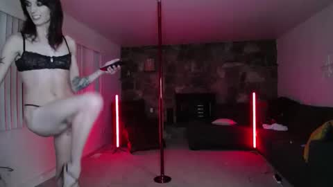 WyTransGal - Aurora online show from November 2025 01:26:02 AM