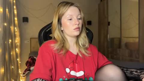 Snapshot of x__ivy_x chatting on December 2024 01:28:01 PM eva online show from December 2024 01:28:01 PM