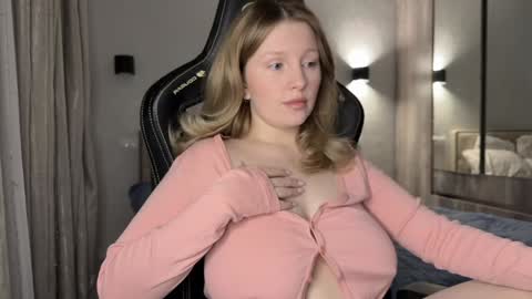 Snapshot of x__ivy_x chatting on January 2025 06:57:01 PM eva online show from January 2025 06:57:01 PM