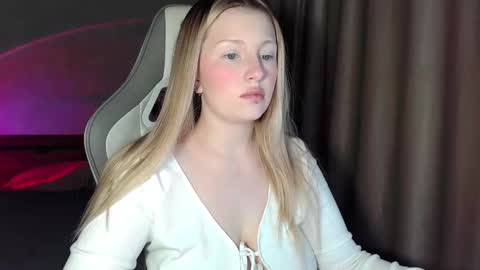 Snapshot of x__ivy_x chatting on February 2026 03:49:02 PM eva online show from February 2026 03:49:02 PM