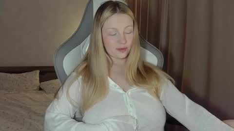 Snapshot of x__ivy_x chatting on February 2026 04:58:02 PM eva online show from February 2026 04:58:02 PM