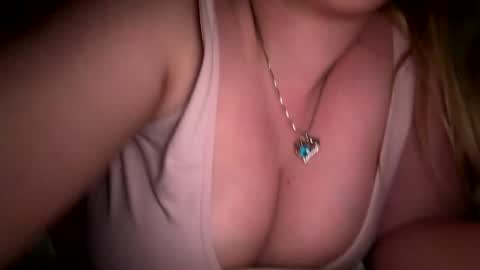 Mariah  online show from April 2026 04:00:01 AM