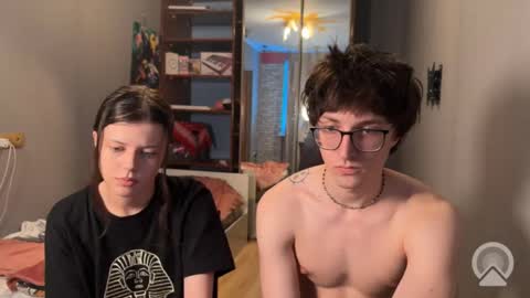 Philipp and Este online show from January 2026 09:08:01 PM