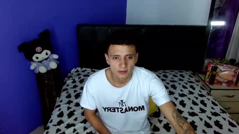 x_kikke_x online show from October 2025 04:35:01 AM