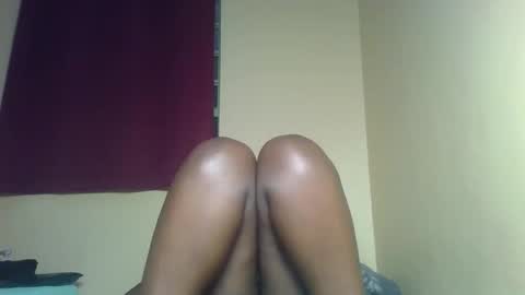 X melanine online show from November 2025 01:00:02 PM