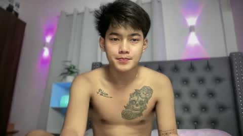 Prince Aldrian  online show from December 2025 08:26:01 PM