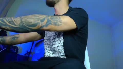 Snapshot of xandercagex chatting on November 2025 04:51:02 AM XanderCageX online show from November 2025 04:51:02 AM